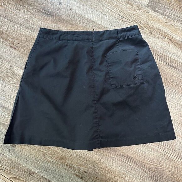 Adidas Stretch Womens Size 8 Tennis Skort Skirt with Shorts Black - Picture 4 of 4